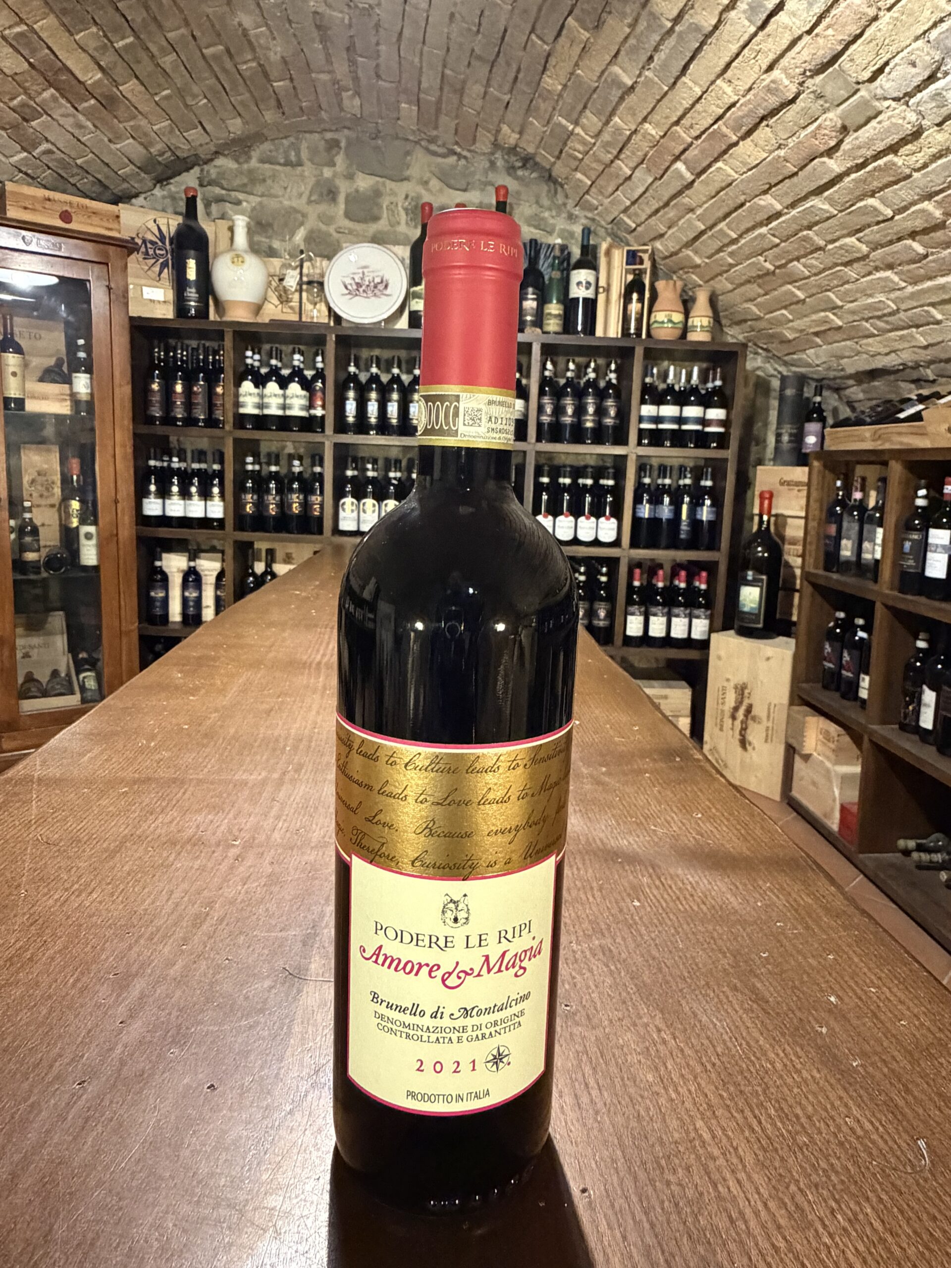 BRUNELLO DI MONTALCINO LE RIPI AMORE E MAGIA 2021